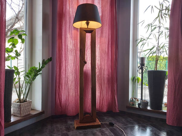drewniana lampa na zamówienie 