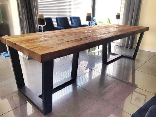 stół do salonu wykonany ze starego drewna na wymiar, producent, Poznań